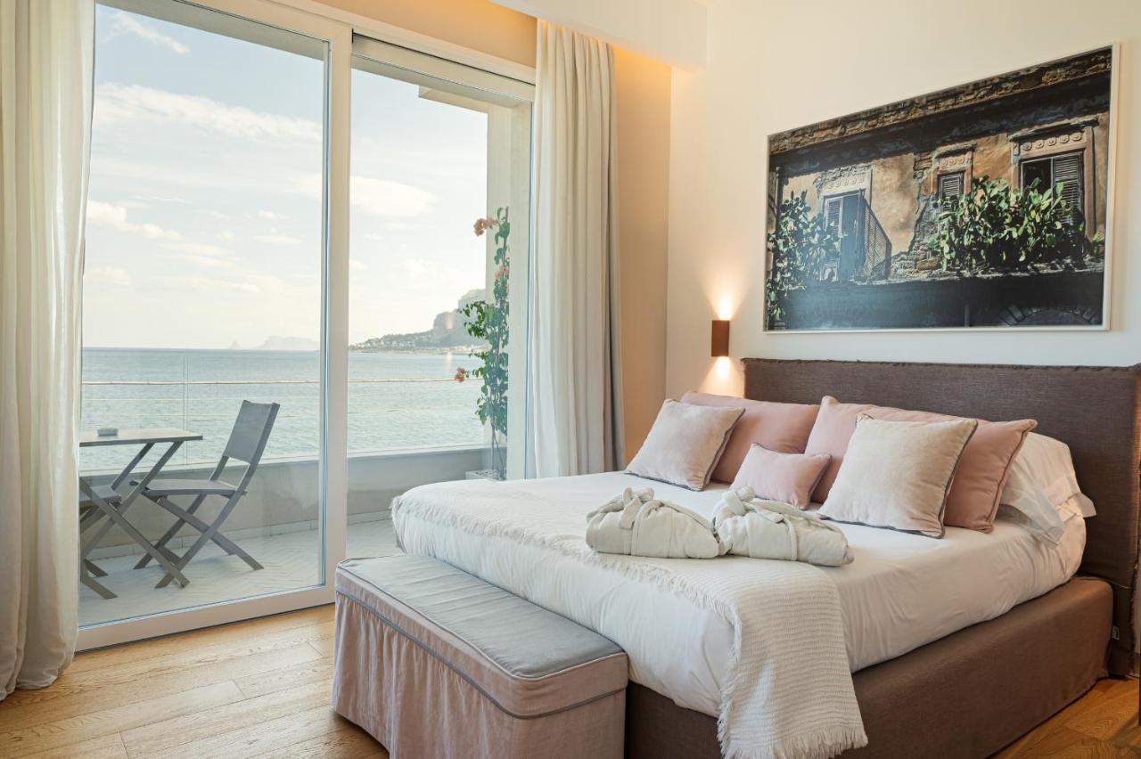 Unico Boutique Hotel D'Arte Мондело Екстериор снимка