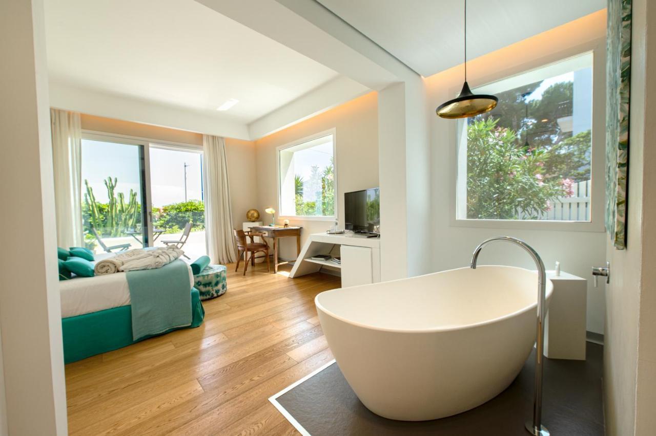 Unico Boutique Hotel D'Arte Мондело Екстериор снимка